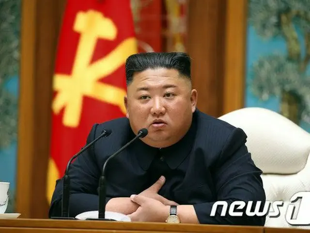 金正恩北朝鮮国務委員長の“健康異常説”が話題となっている中、肝心の北朝鮮当局は何の反応も見せていない（提供:news1）