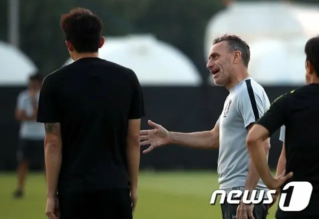 ＜サッカー＞韓国入りした韓国代表監督、新型コロナの検査「陰性」＝2週間の自宅隔離へ（提供:news1）