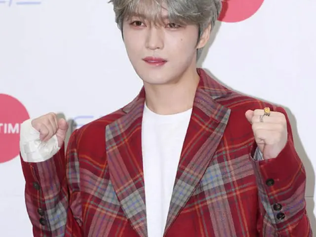 キム・ジェジュンが日本の音楽番組に出演し、約1か月ぶりに活動を再開する。（提供:OSEN）