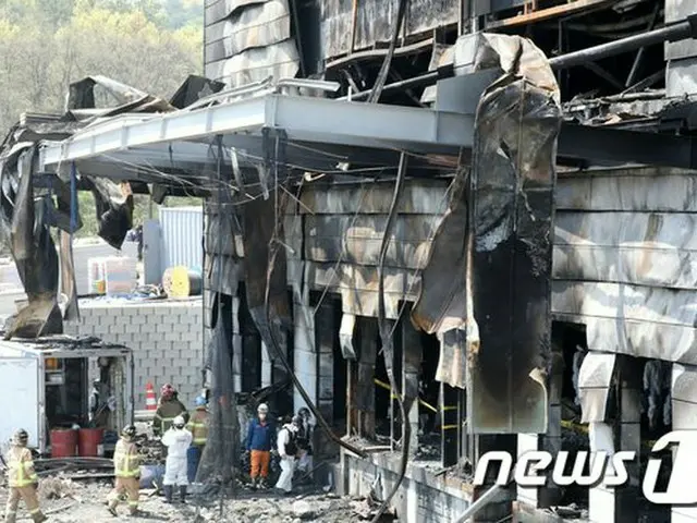 韓国の物流倉庫火災、事故前6度の「火災危険警告」を無視（画像:news1）