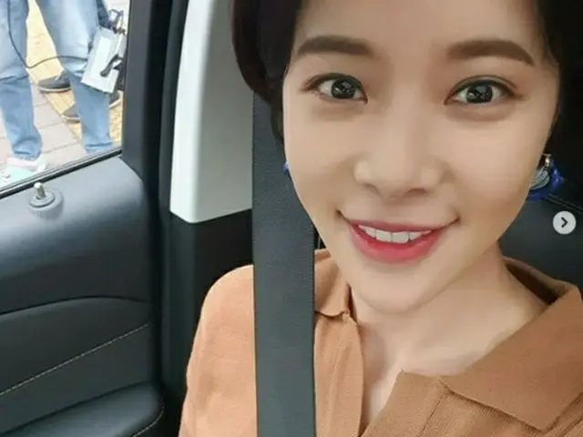 “サンガプ屋台”女優ファン・ジョンウム、輝く笑顔にまぶしい美貌（提供:Osen）
