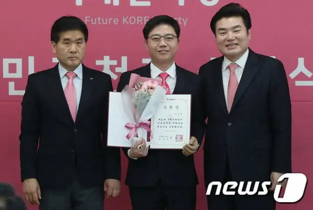 韓国未来韓国党の比例代表で当選した脱北者出身のチ・ソンホ氏（提供:news1）