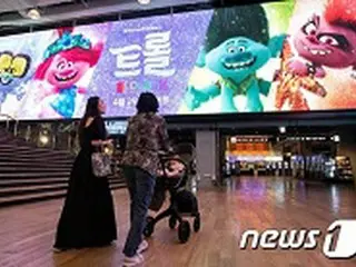 韓国の映画館や遊園地、ゴールデンウィーク一時の回復…コロナ停滞で