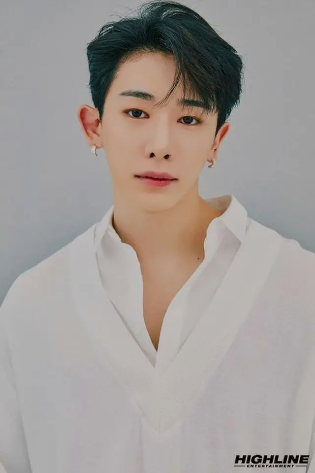 元「MONSTA X」ウォノ、米有名マネジメント社「MAVERICK」と契約（提供:OSEN）