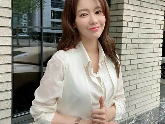 女優キム・アジュン、「新型コロナウイルス医療陣を尊敬」…“おかげさまチャレンジ”参加（提供:OSEN）