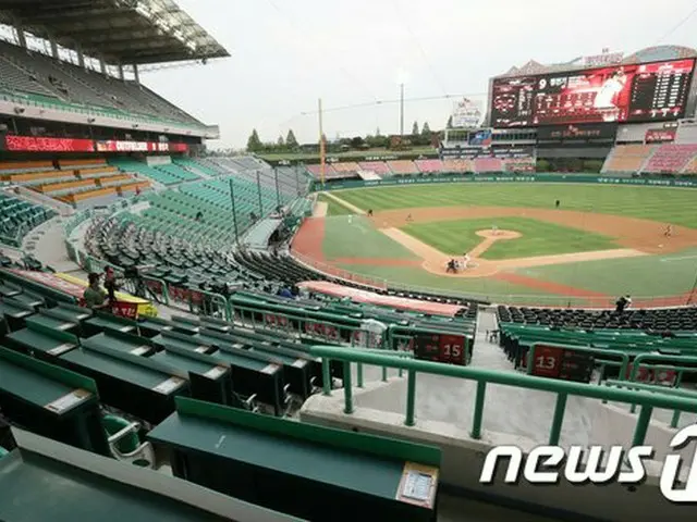 プロ野球の観客動員なくなるか…梨泰院発の「新型コロナ」感染拡大が影響で（提供:news1）