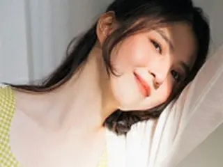 女優ハン・ソヒ、グラビアで果汁のようなさわやかさをアピール…ドラマ「夫婦の世界」で熱演中