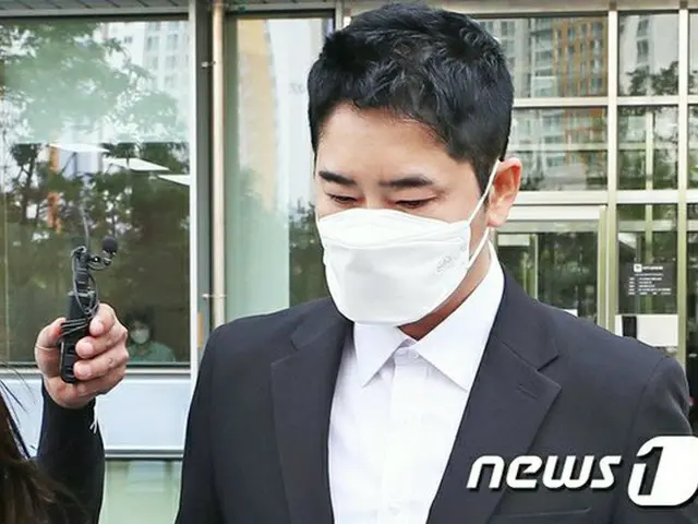 俳優カン・ジファン、性的暴行の疑いで懲役3年を求刑される…「一生反省しながら生きていく」（提供:news1）