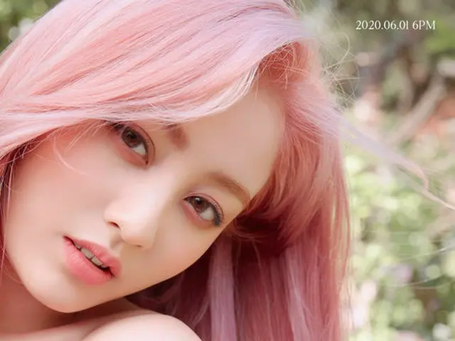 「TWICE」ジヒョ、「MORE ＆ MORE」ティザー公開“神秘的な美しさ”（提供:OSEN）