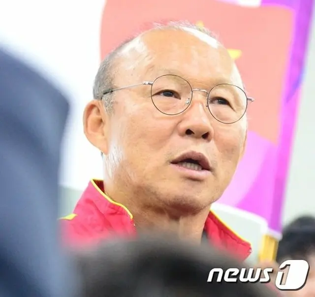 「パク・ハンソの月給5万ドル、歴代監督で最高」＝ベトナムメディア（提供:news1）