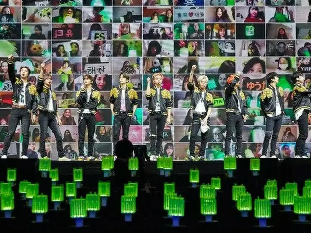 「NCT127」が17日、全世界に生中継された新概念のオンラインコンサート「Beyond LIVE」で、米国ビルボードのスポットライトを浴びた。（提供:news1）