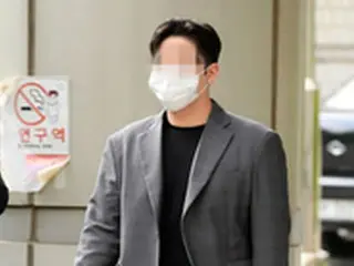 故ク・ハラを”暴行・脅迫”容疑の元恋人、控訴審裁判に出廷
