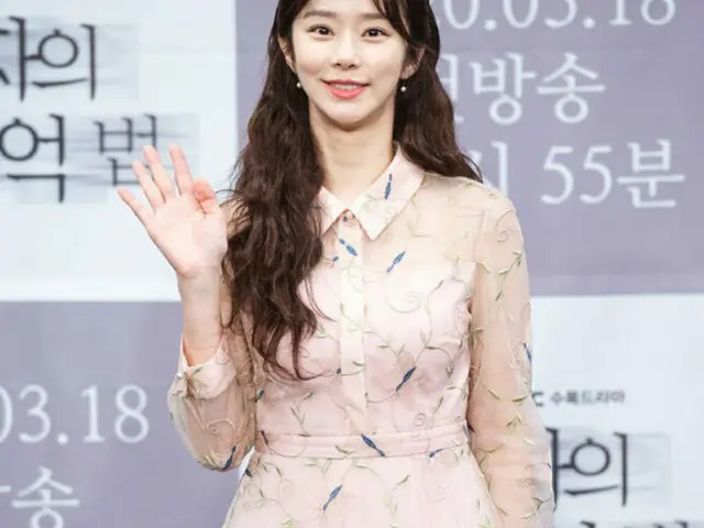 女優イ・ジュビン、ドラマ「先輩そのリップスティック」出演を検討中（画像:news1）