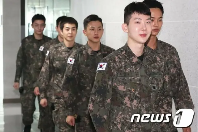「EXO」D.O.、XIUMIN出演の陸軍ミュージカル「帰還」開幕延期...新型コロナの影響（提供:News1）