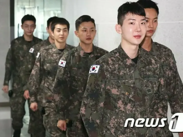 「EXO」D.O.、XIUMIN出演の陸軍ミュージカル「帰還」開幕延期...新型コロナの影響（提供:News1）