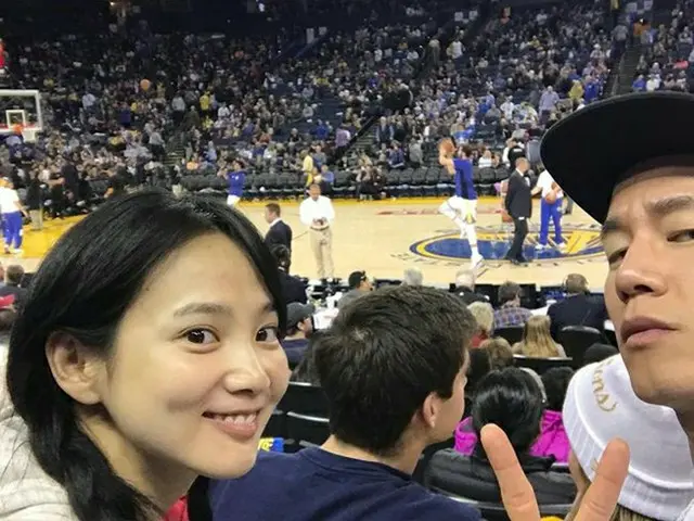 女優ユン・スンア、アメリカでのバスケデートを振り返る…「応援エネルギーが恋しい」（提供:OSEN）
