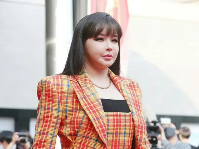 BOM（元2NE1）、「大鐘賞映画祭」でのふっくらした姿が話題「整形NO…少し太っただけ」（提供:news1）