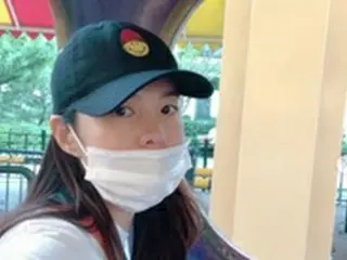 チョン・ジョグクの妻キム・ソンウン、白T＋ジーンズも女神の美貌