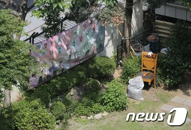 韓国では去る6日に自宅で亡くなったまま発見された、元慰安婦休養施設の所長の死体解剖が8日午前、進められている（提供:news1）