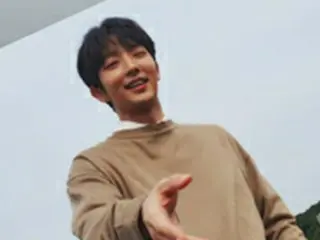 【トピック】俳優イ・ジュンギ、思わず手を差し出したくなる笑顔でファンをドキッとさせる