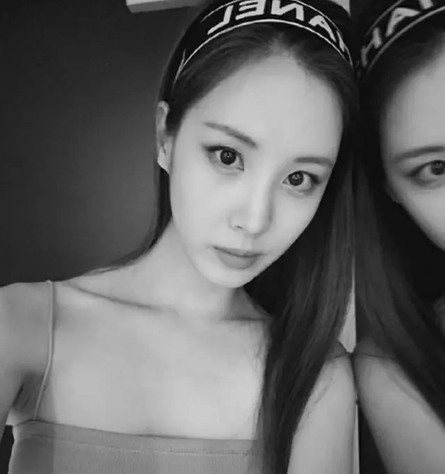 ソヒョン（少女時代）、SNSでモノクロームな魅惑美をアピール…出演ドラマ決定で活躍続く（提供:OSEN）
