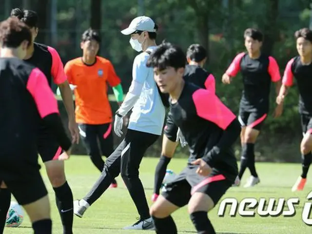 サッカーU-19韓国代表、AFCチャンピオンシップで日本・イラク・バーレーンと同組に（画像:news1）
