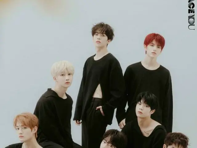 「VERIVERY」が新しいアルバム「FACE YOU」の団体オフィシャルフォトを公開した。（提供:OSEN）