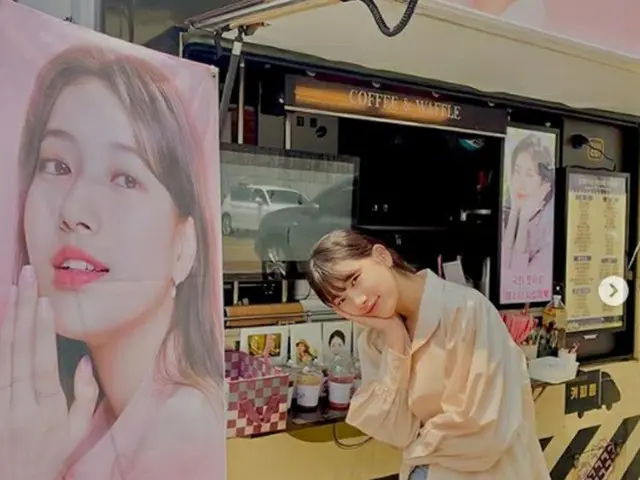 スジ（元Miss A）、「ワンダーランド」撮影現場で輝くような笑顔（画像:OSEN）