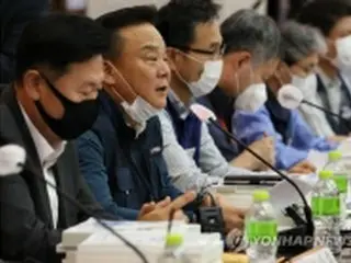 ２１年最低賃金　労働側は大幅増額・経営側は減額要求＝韓国