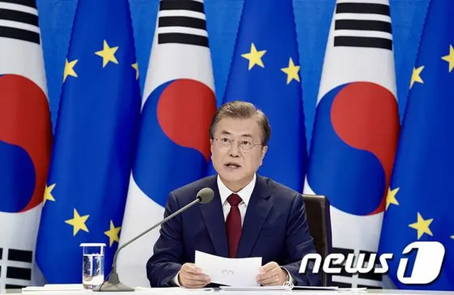 韓国・EUのTV首脳会談で発言している文在寅 韓国大統領（提供:news1）