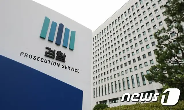 ‘検言癒着’で葛藤 尹錫悦氏と李盛潤氏…非公開の週例会議、書面で報告＝韓国（提供:news1）