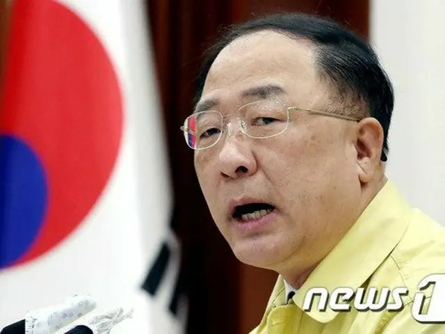 韓国の洪楠基 副首相兼企画財政相は「これからは日本が韓国の努力に応える番だ」と語った（提供:news1）