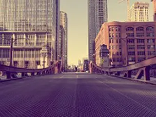 新型コロナ急増で、15の州を対象に14日間の隔離義務＝米国シカゴ