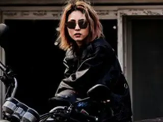 女優イ・ヨニ、「Manxin/満身」で魅せる破格的な変身…オートバイに乗ったアウトローな雰囲気に注目