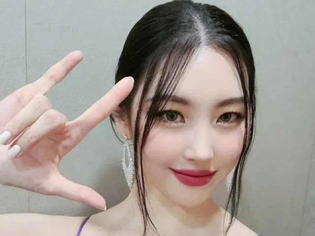 歌手ソンミが新曲「pporappippam」の好評の中引き立つ美貌で「ソロクイーン」の底力を見せている。（提供:OSEN）