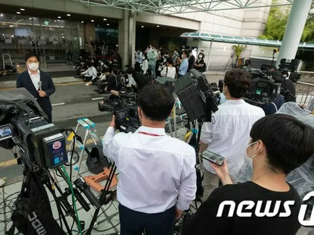 前例のない現職市長の死亡…ソウル庁舎前に焼香所を設置＝韓国（提供:news1）