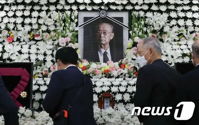 “朝鮮戦争の英雄” 白善ヨプ将軍が去る10日 享年100歳でこの世を去った（提供:news1）