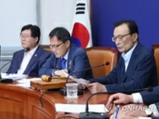 セクハラ被害主張する元ソウル市長秘書に「痛烈な謝罪」　韓国与党代表