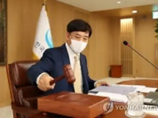２０年成長率　５月予測のマイナス０．２%下回る＝韓国中銀