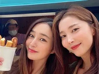 オ・ユナ×イ・ミンジョン、オム・ジウォンとソン・イェジンのコーヒーカープレゼントに感動