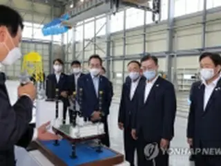文大統領「石炭からグリーンへ」　エネルギーシステムの転換表明