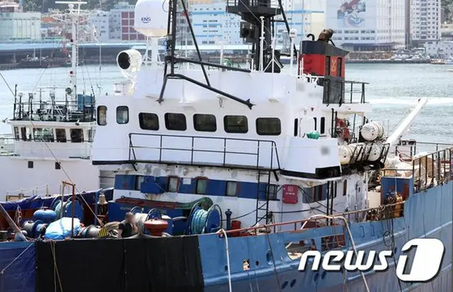 船舶修理工の感染が確認されたロシア船…「船員の枕からもウイルス検出」＝韓国釜山（提供:news1）
