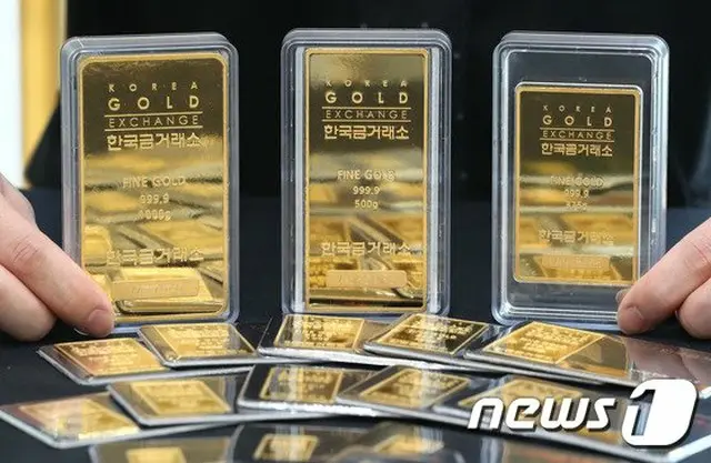 米中葛藤の高まりで高騰する金の価格、過去最高値を更新（提供:news1）
