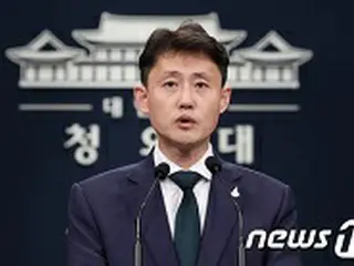 ビル・ゲイツ、文大統領に書簡「コロナ対応、共に働きたい」＝韓国大統領府