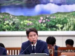 文大統領　 李仁栄氏を統一相に任命