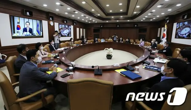 韓国首相、女子トライアスロン元韓国代表選手の自殺に対する中間調査結果の報告受け「胸が痛い」（画像:news1）