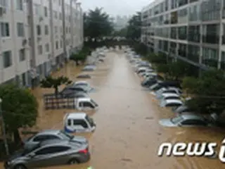 韓国中部地方で集中豪雨、大田でアパート浸水＝1人死亡