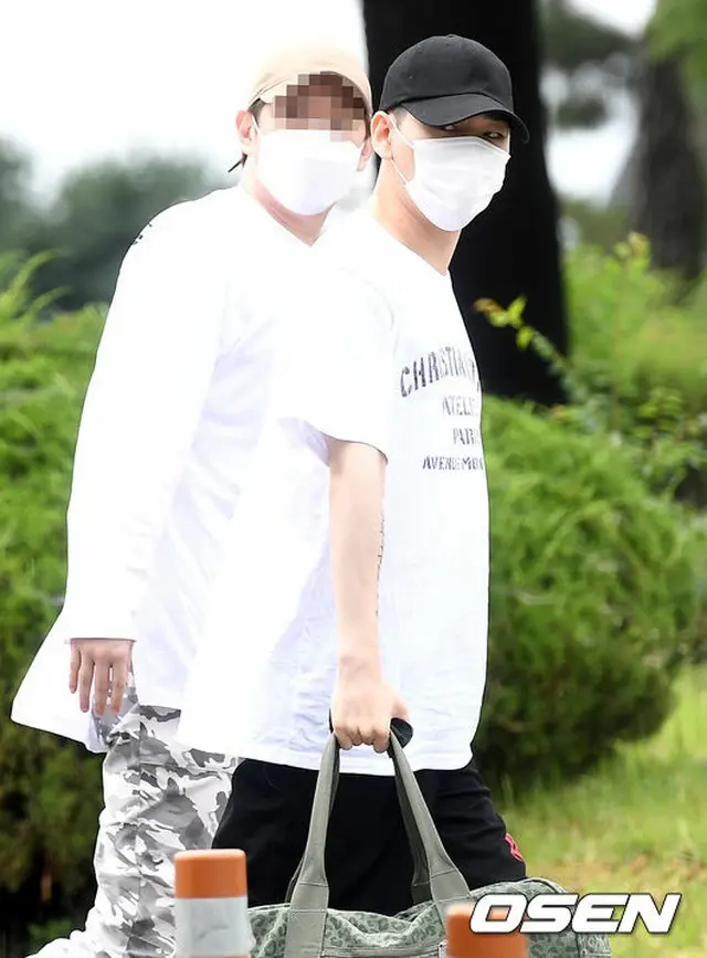 ジコ（Block B）、本日（30日）論山訓練所へ静かに入所（提供:OSEN）