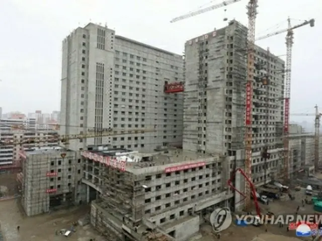 平壌総合病院の建設現場（朝鮮中央通信ホームページより）＝（聯合ニュース）≪転載・転用禁止≫