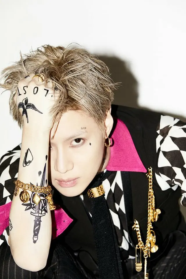 「SHINee」テミン、感性的な雰囲気を込めた「2 KIDS」MVティザー今夜公開（提供:news1）